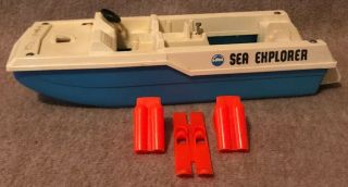 Vintage 1976 Fisher - Price Sea Explorer Adventure People 310 Boat W/ Accessories