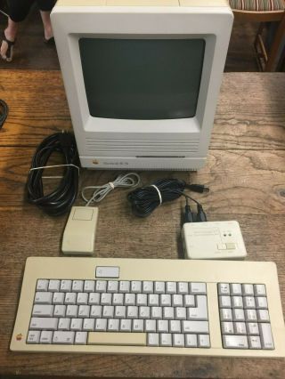 Macintosh Se 30 Monitor Keyboard Mouse Cables Midi Translator 11 In Macbag Case