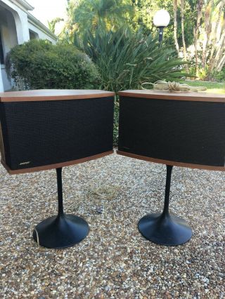 Bose 901 Series Iii Speakers,  Tulip Stands And Equalizer