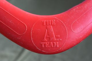 Vintage A - Team Boomerang Red Plastic Arco