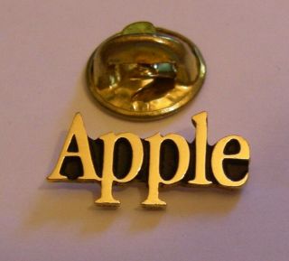 APPLE COMPUTER RARE vintage pin badge Mac Macintosh 2