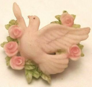 W@w Vintage 1998 Roman Inc.  Plastic Celluloid Dove & Roses Pin Brooch