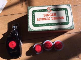 Vintage Singer 301 Sewing Machine Automatic Zigzagger Attachment 161103 4 Cams