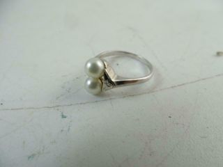 Vintage 10k Solid White Gold Ladies Cocktail Ring Pearl 3 Grams Size 8 Retro Old