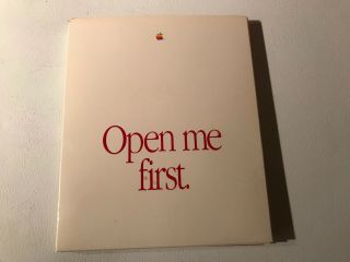 Apple Macintosh Mac Se/30 Software Bundle - Open Me First