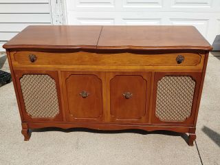 The Fisher Tube Amp Statesman Stereo Console Garrard Type A Turntable