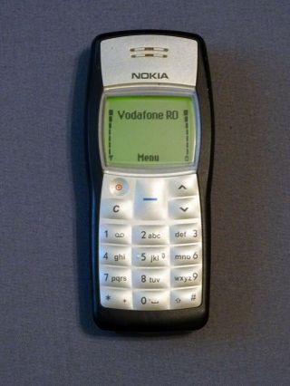 Nokia 1100 Vintage Finland Rh - 18 Cell Phone Mobile