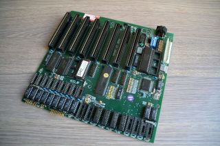 PC/XT motherboard 8 - bit ISA,  NEC V20 CPU 8088 clone,  512Kb Ram 5