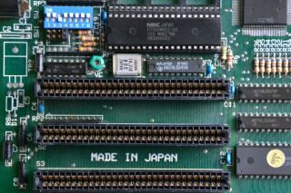 PC/XT motherboard 8 - bit ISA,  NEC V20 CPU 8088 clone,  512Kb Ram 6