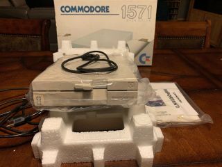Commodore 1571 Drive
