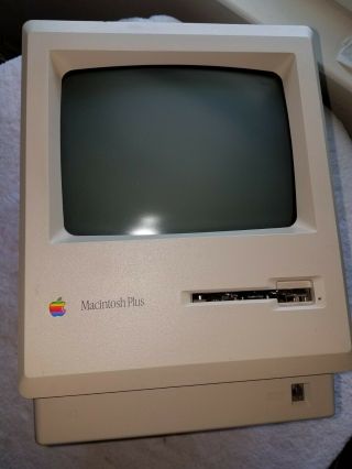 Partly Apple Macintosh Mac Plus 1mb M0001a Computer