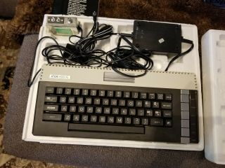 Atari 600XL Home Computer with BOX console 4