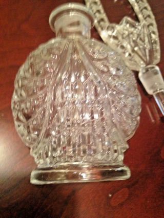 VINTAGE ART DECO STYLE CUT GLASS PERFUME BOTTLE WITH ORNATE TALL STOPPER 5