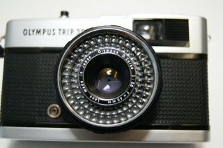 Olympus Trip 35 35mm Film Roll Camera Zuiko 40mm Lens Cap,  Vintage 4