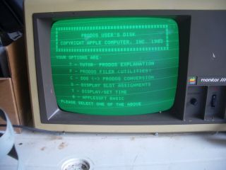 apple iie computer A2S2064,  disk A2M0003,  card,  memory FINE 2
