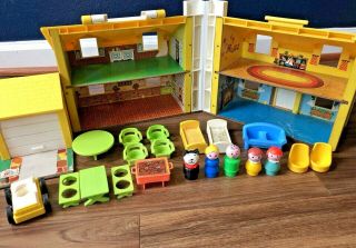 Vintage Fisher Price Little People House Blue Yellow 952