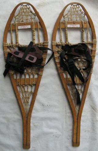 Vintage Wooden Snowshoes Torpedo Lac Megantic 10 X 33 Lady Child Cabin Decor