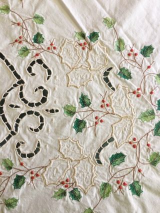 Vintage Lenox Linens Christmas Holiday Holly Tablecloth Embroidery Cutwork Ivory 3