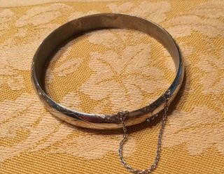 Sterling Silver Hinged Etched Bangle Bracelet Safety Chain Vintage
