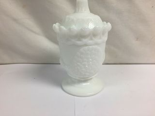 Vintage Westmoreland Milk Glass Strutting Peacock Sugar With Lid