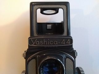 Yashica 44A TLR camera w/60mm f/3.  5 Yashikor lenses,  Japan ' s 1st 4x4 TLR 3