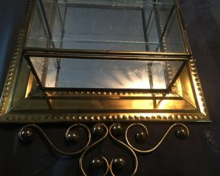 VINTAGE GLASS AND BRASS MIRRORED CURIO DISPLAY COLLECTIBLES WALL HANGING 3