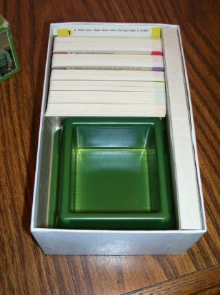 1984 MASH Golden Trivia Cards MASH Edition Game 4156 Vintage M A S H 2