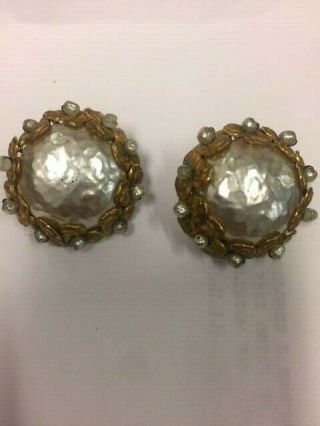 Vintage Miriam Haskell Signed Baroque Pearl And Filigree Gold Clip Earings