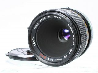 Canon Fd 50mm F/3.  5 S.  S.  C.  Macro Lens W/ Caps No.  13009