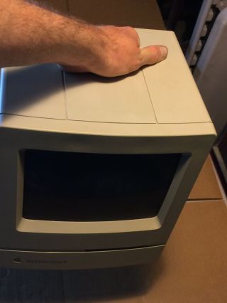 Apple Macintosh Classic ii. 2