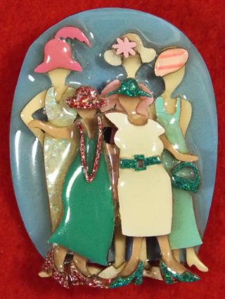Vintage Woman Pin By Lucinda 5 Sparkling Friends Out For The Day Very Cute