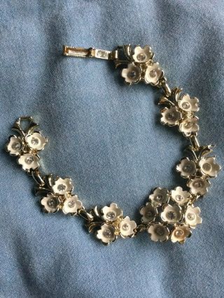 Vintage Bridal Jewellery,  White Enamel Flower Bracelet,  1950s Hand Painted