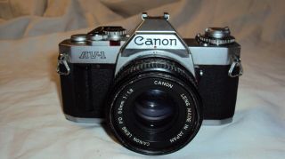 Vintage Canon Av - 1 35mm Slr Camera W 1: 1.  8 Lens