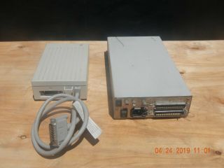Apple Floppy Drive A9M0106 and M3958 AppleCD 600e External CD - ROM Drive 4