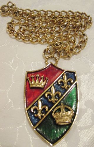Vintage Crown Trifari Shield Coat Of Arms Fleur De Lis Gold Tone Enamel Necklace