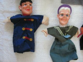 8 Vintage Mr.  Rogers Hand Puppets. 4