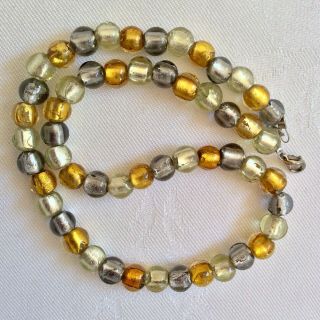 Vintage Jewellery Pretty Silver & Gold Foil Glass Bead Necklace
