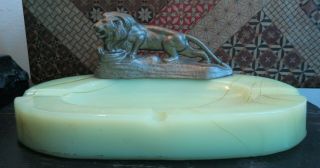 LARGE vintage slag glass LION ashtray Akro Agate NEAR 3