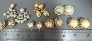 7 Pairs Of Vintage Clip On Earrings Xed