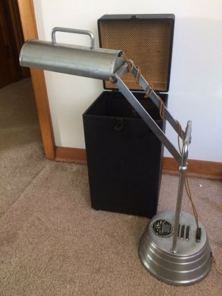 Sun - Kraft Model A - 1 Cold Quartz Ray Lamp W Case Art Deco Vintage Light Metal