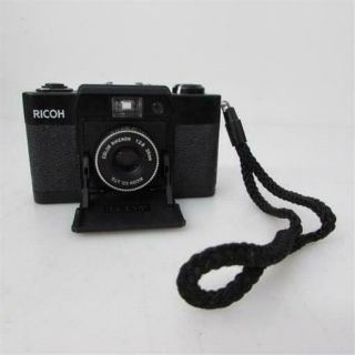 Vintage Ricoh Ff - 1 35mm Camera Color Rikenon 35mm F2.  8 Lens