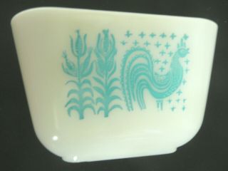 Vtg Pyrex Glass Amish Butterprint Rooster 1 1/2 Cup Ovenware Dish 0501 No Lid