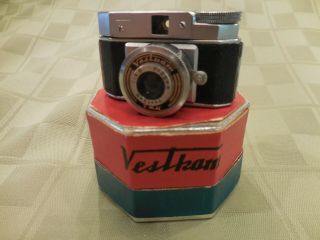 Vestkam Miniture Camera Made In Occupied Japan With Box