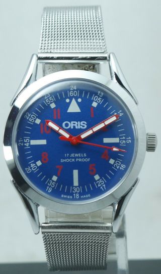 Vintage Oris Blue Dial 17 Jewels Fhf St - 96 Hand Winding Luxury Watch