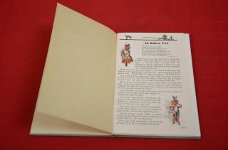 Vintage Dennison ' s Bogie Book Halloween party ideas decorating 900 5