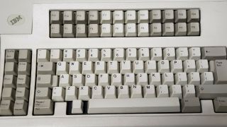 Vintage IBM 1395660 White Wired 122 Key Clicky Keyboard 1992 Model M 2