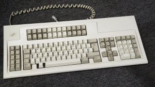 Vintage IBM 1395660 White Wired 122 Key Clicky Keyboard 1992 Model M 4