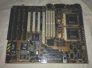 Gigabyte Ga - 586dx (dual Socket 7),  Intel Pentium Mmx@200mhz X 2 - Extra Rare