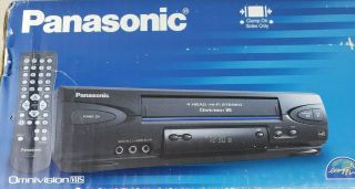 Panasonic PV - V4522 VHS VCR Player 4 Head HiFi Stereo Omnivision Remote Control 2