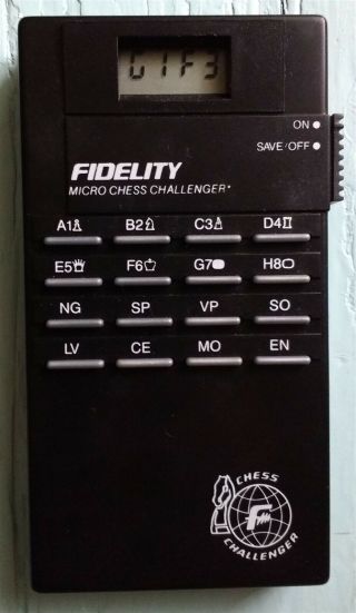 Fidelity Micro Chess Challenger Electronic Handheld Computer Game VTG Model 6096 8